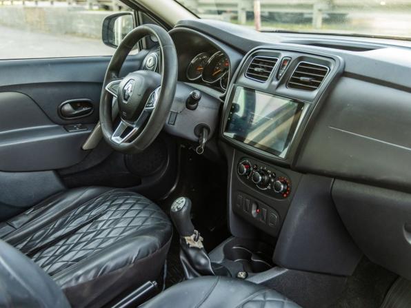 Renault Logan II Рестайлинг с пробегом 2020 года, цена 548 000 рублей, 369992 км, седан, Автокод Объявления