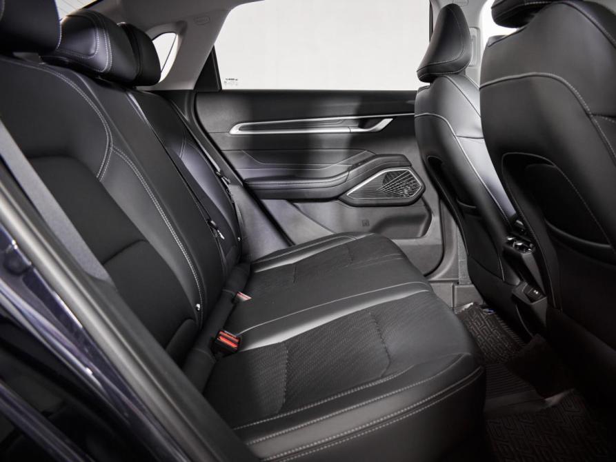Geely Emgrand II Москва  - изображение 11