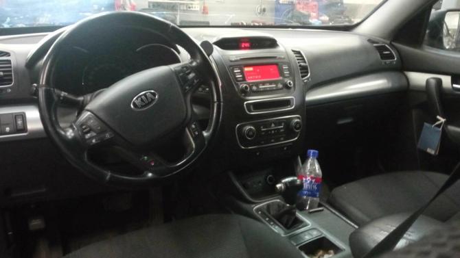 Kia Sorento II Рестайлинг с пробегом 2012 года, цена 1 250 000 рублей, 180158 км, внедорожник, Автокод Объявления