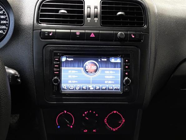 Volkswagen Polo V с пробегом 2013 года, цена 680 000 рублей, 303855 км, седан, Автокод Объявления
