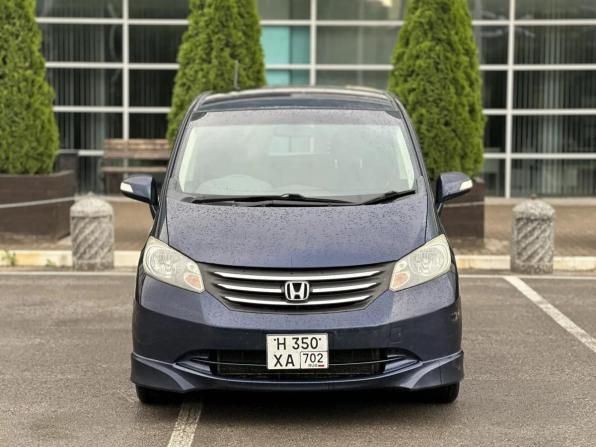 Honda Freed I с пробегом 2008 года, цена 989 000 рублей, 125000 км, компактвэн, Автокод Объявления