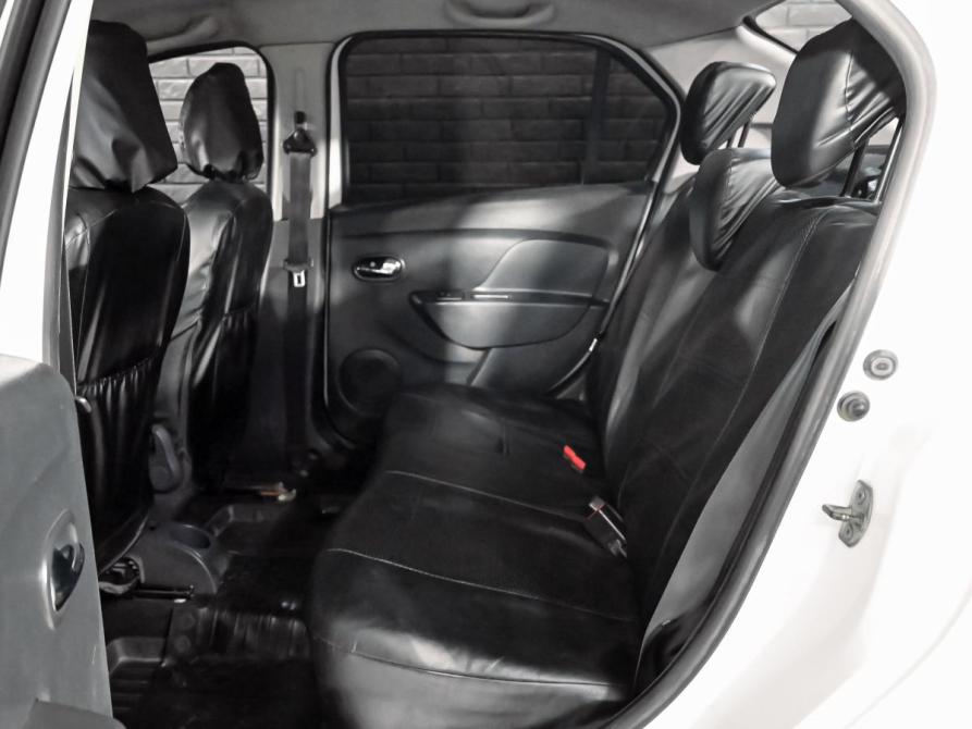 Renault Logan II Екатеринбург  - изображение 12