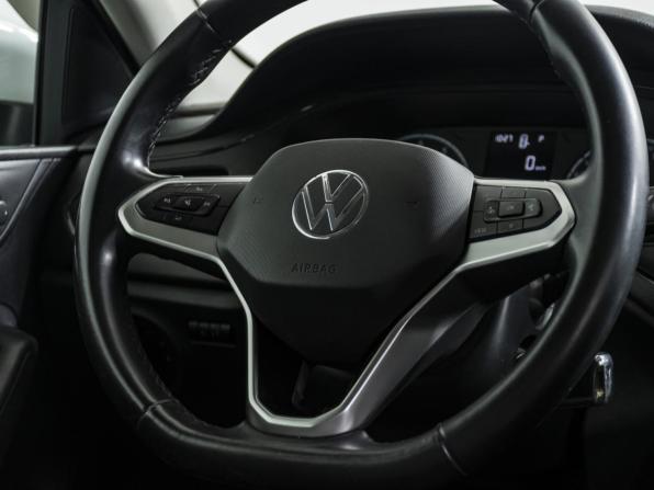 Volkswagen Polo VI с пробегом 2021 года, цена 1 730 000 рублей, 89156 км, лифтбек, Автокод Объявления
