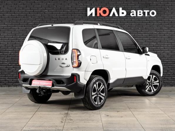 Lada (ВАЗ) Niva Travel I с пробегом 2024 года, цена 1 150 000 рублей, 30989 км, внедорожник, Автокод Объявления