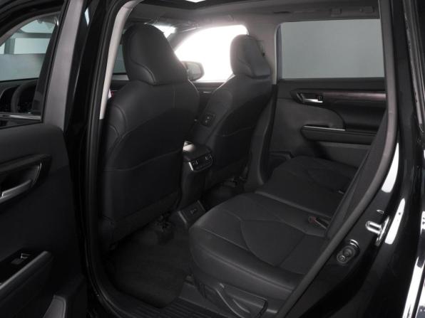 Toyota Highlander IV (XU70) с пробегом 2025 года, цена 5 770 000 рублей, 44 км, внедорожник, Автокод Объявления