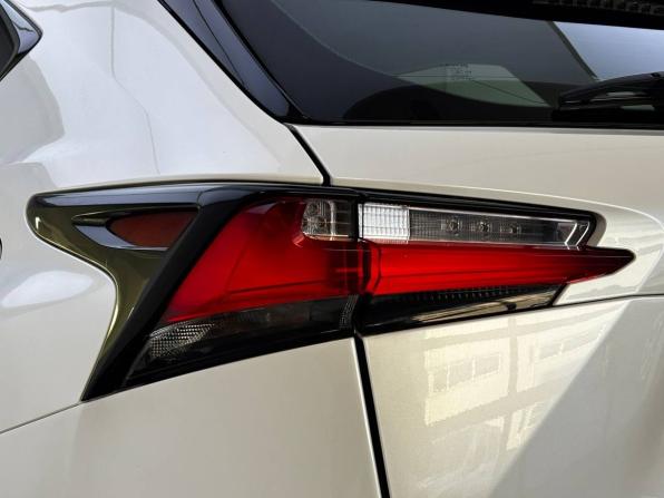 Lexus NX I с пробегом 2016 года, цена 2 940 000 рублей, 165000 км, внедорожник, Автокод Объявления