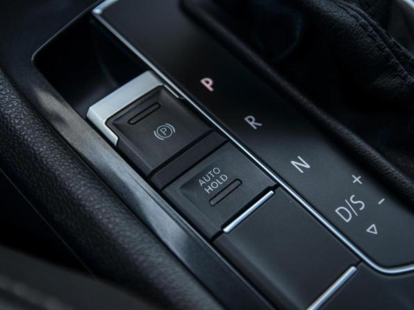 Volkswagen Tiguan II с пробегом 2017 года, цена 2 349 000 рублей, 89160 км, внедорожник, Автокод Объявления
