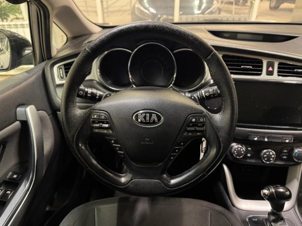 Kia Ceed II с пробегом 2014 года, цена 1 090 000 рублей, 142000 км, хэтчбек, Автокод Объявления