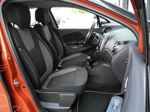 Renault Kaptur I с пробегом 2017 года, цена 1 179 000 рублей, 175440 км, внедорожник, Автокод Объявления