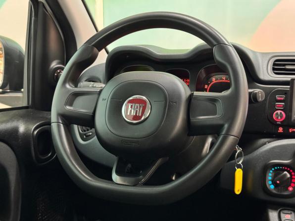 Fiat Panda III с пробегом 2018 года, цена 960 000 рублей, 71482 км, хэтчбек, Автокод Объявления