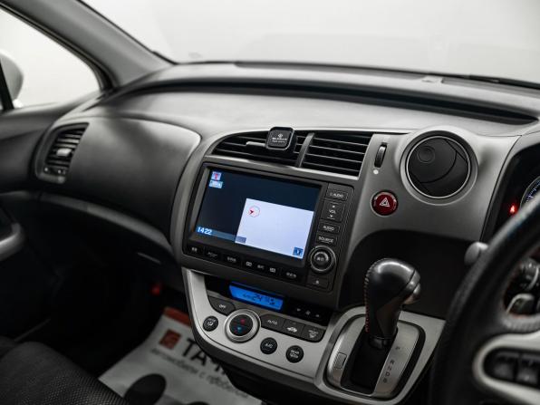 Honda Stream II Рестайлинг с пробегом 2012 года, цена 1 275 000 рублей, 94533 км, компактвэн, Автокод Объявления