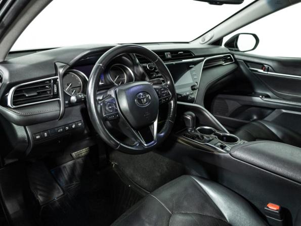 Toyota Camry VIII (XV70) с пробегом 2018 года, цена 2 919 700 рублей, 107630 км, седан, Автокод Объявления