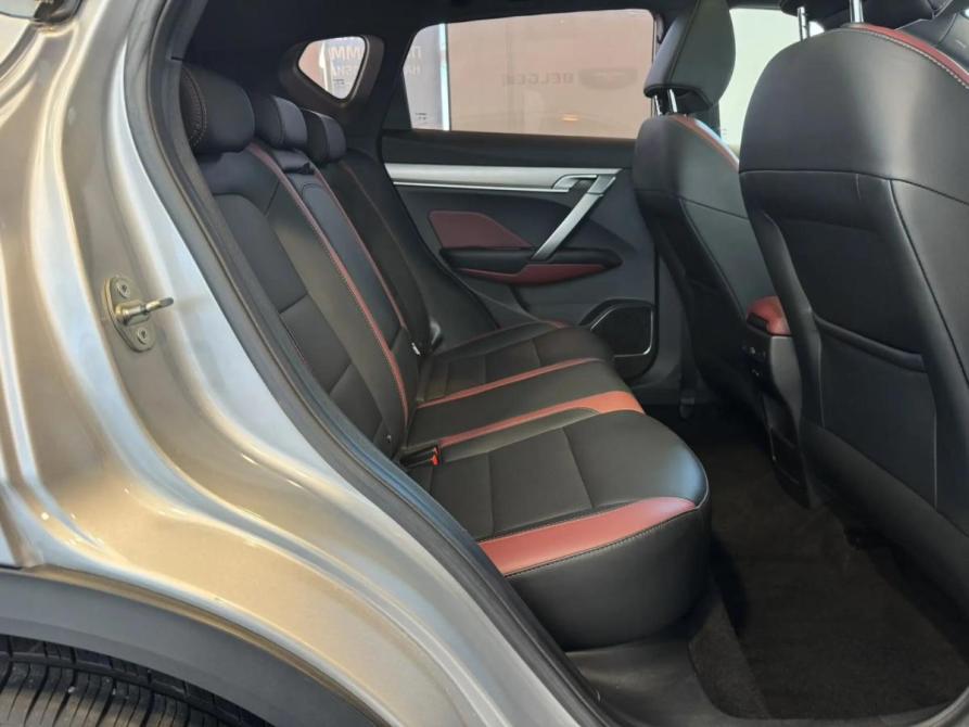 Geely Coolray I Подольск  - изображение 12