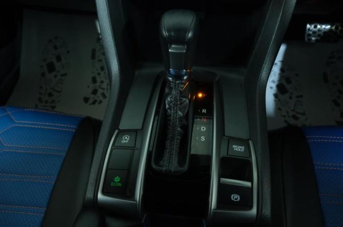 Honda Civic X Рестайлинг с пробегом 2019 года, цена 2 499 000 рублей, 48000 км, хэтчбек, Автокод Объявления