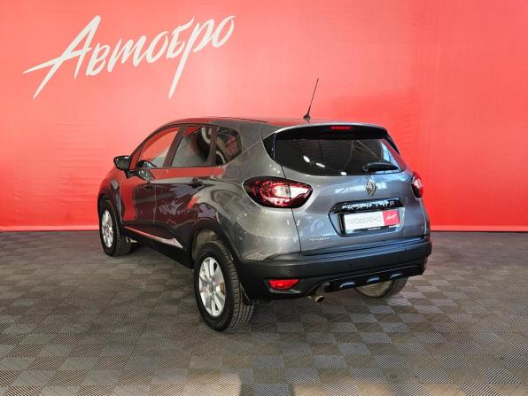 Renault Kaptur I с пробегом 2017 года, цена 1 255 000 рублей, 124100 км, внедорожник, Автокод Объявления