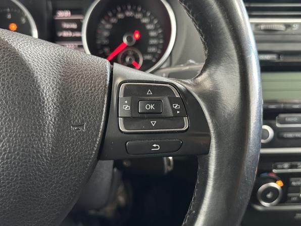 Volkswagen Golf VI с пробегом 2011 года, цена 649 000 рублей, 315798 км, хэтчбек, Автокод Объявления