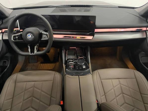 Новый BMW 5 серии VIII (G60/G61/G68) 2025 года, цена 8 699 000 рублей, седан, Автокод Объявления