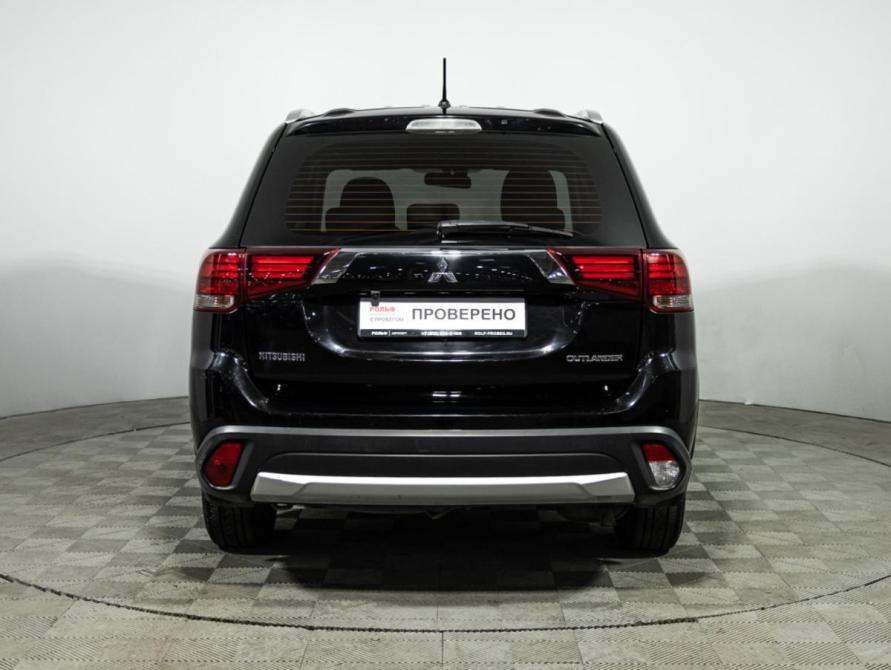 Mitsubishi Outlander III Рестайлинг 2 Санкт-Петербург  - изображение 6