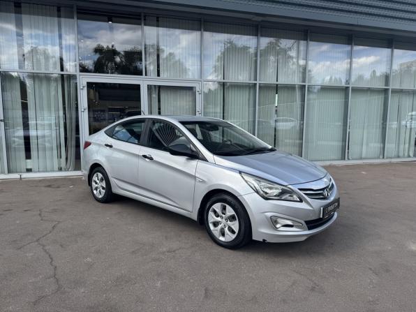 Hyundai Solaris I Рестайлинг с пробегом 2015 года, цена 825 000 рублей, 150846 км, седан, Автокод Объявления