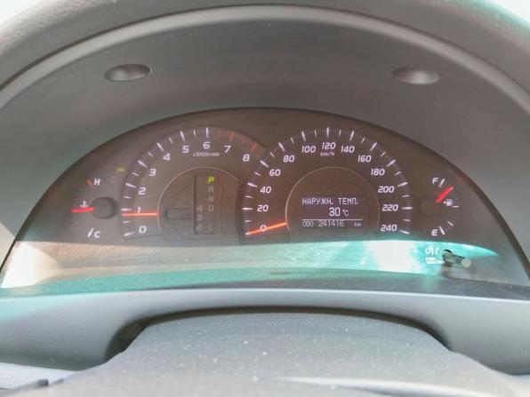 Toyota Camry VI (XV40) Рестайлинг с пробегом 2010 года, цена 1 105 000 рублей, 241416 км, седан, Автокод Объявления