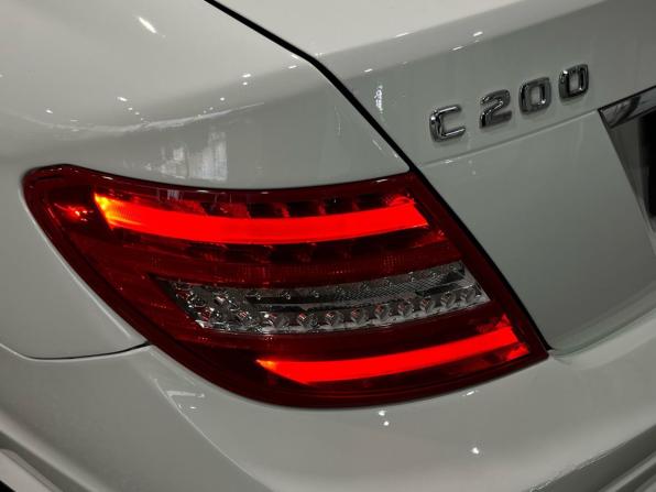 Mercedes-Benz C-Класс III (W204) Рестайлинг с пробегом 2011 года, цена 1 345 000 рублей, 253542 км, седан, Автокод Объявления