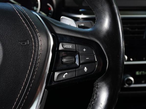 BMW 5 серии VII (G30/G31/G38) с пробегом 2018 года, цена 3 098 000 рублей, 133693 км, седан, Автокод Объявления