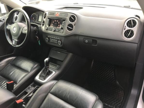 Volkswagen Tiguan I с пробегом 2011 года, цена 689 000 рублей, 291552 км, внедорожник, Автокод Объявления