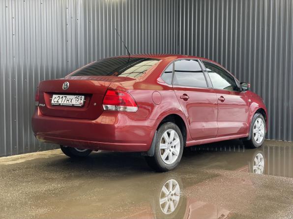 Volkswagen Polo V с пробегом 2012 года, цена 500 000 рублей, 320000 км, седан, Автокод Объявления