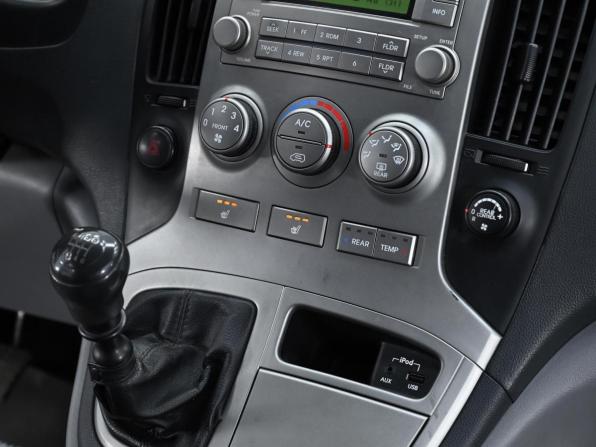 Hyundai Grand Starex I с пробегом 2014 года, цена 1 699 000 рублей, 105000 км, минивэн, Автокод Объявления