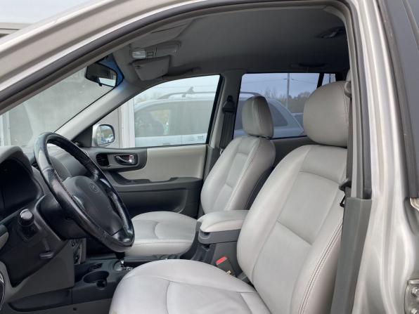Hyundai Santa Fe I с пробегом 2004 года, цена 619 000 рублей, 194173 км, внедорожник, Автокод Объявления