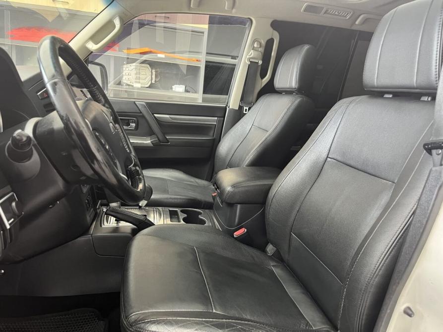 Mitsubishi Pajero IV Рестайлинг 2 Новосибирск  - изображение 9