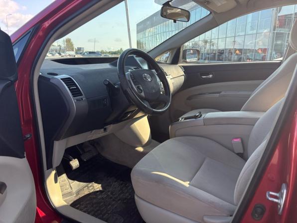 Toyota Prius II Рестайлинг (XW20) с пробегом 2007 года, цена 695 000 рублей, 230456 км, лифтбек, Автокод Объявления