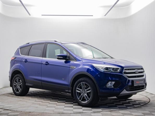 Ford Kuga II Рестайлинг с пробегом 2019 года, цена 1 909 000 рублей, 44500 км, внедорожник, Автокод Объявления