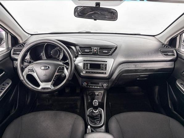 Kia Rio III Рестайлинг с пробегом 2016 года, цена 864 000 рублей, 174160 км, седан, Автокод Объявления