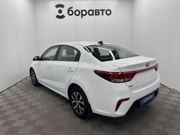 Kia Rio IV с пробегом 2017 года, цена 990 000 рублей, 247239 км, седан, Автокод Объявления