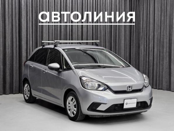 Honda Fit IV с пробегом 2021 года, цена 1 240 000 рублей, 118000 км, хэтчбек, Автокод Объявления