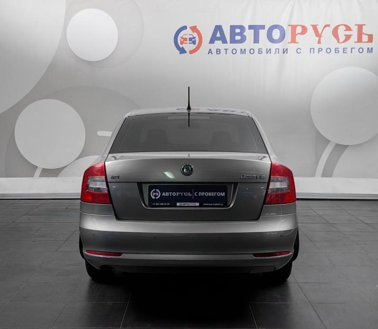 Skoda Octavia II (A5) Рестайлинг Москва  - изображение 4