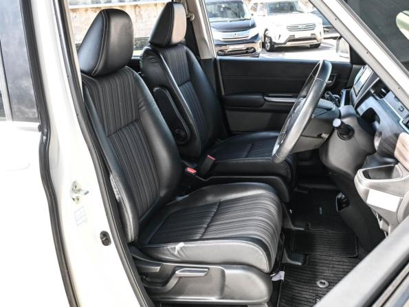 Honda Freed II с пробегом 2019 года, цена 2 049 000 рублей, 102758 км, компактвэн, Автокод Объявления