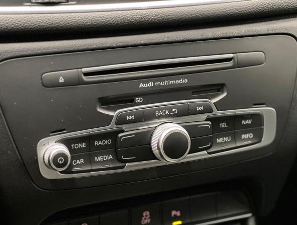 Audi Q3 I (8U) Рестайлинг с пробегом 2015 года, цена 1 799 000 рублей, 225000 км, внедорожник, Автокод Объявления