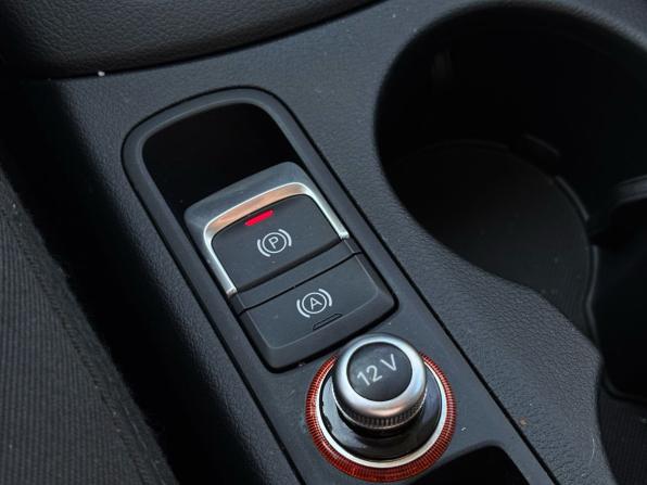 Audi Q3 I (8U) с пробегом 2013 года, цена 1 740 000 рублей, 121540 км, внедорожник, Автокод Объявления