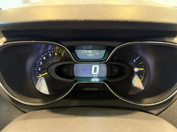 Renault Kaptur I с пробегом 2016 года, цена 939 000 рублей, 272787 км, внедорожник, Автокод Объявления