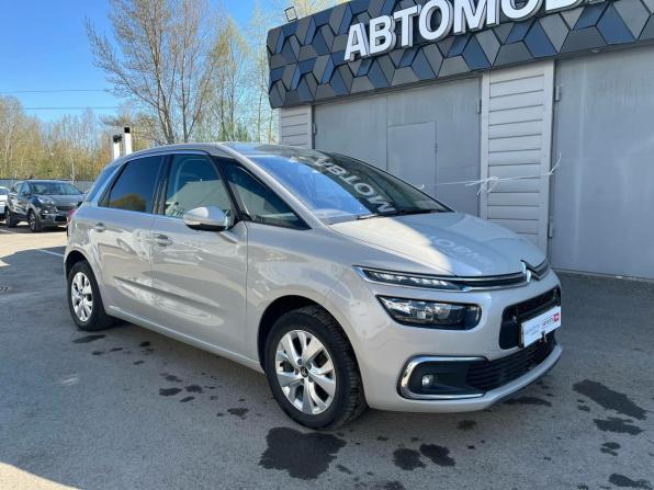 Citroen C4 SpaceTourer I с пробегом 2018 года, цена 1 740 000 рублей, 94000 км, минивэн, Автокод Объявления