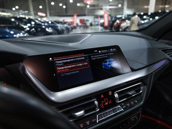 BMW 1 серии III (F40) с пробегом 2020 года, цена 2 850 000 рублей, 54231 км, хэтчбек, Автокод Объявления