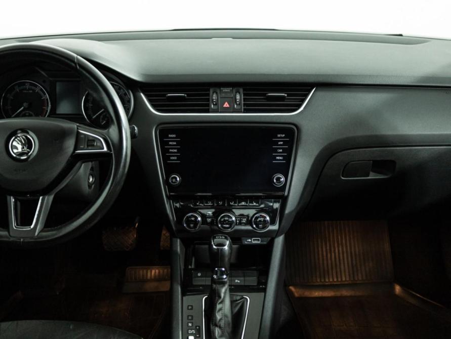 Skoda Octavia III (A7) Рестайлинг Санкт-Петербург  - изображение 14