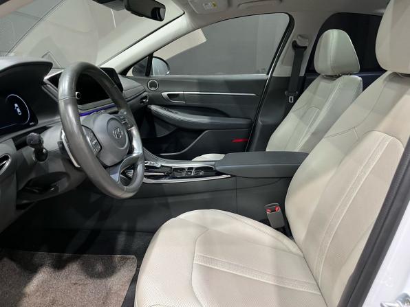 Hyundai Sonata VIII (DN8) с пробегом 2021 года, цена 2 530 000 рублей, 57392 км, седан, Автокод Объявления