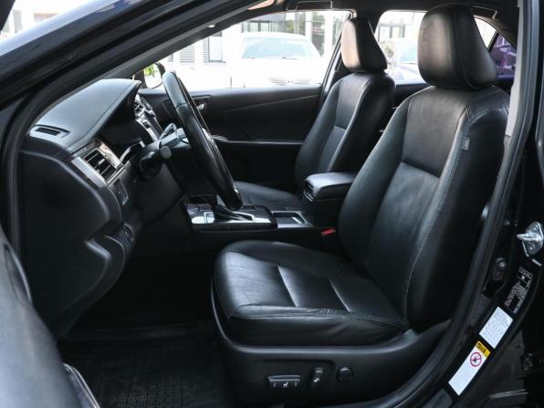 Toyota Camry VII (XV50) Рестайлинг 2 с пробегом 2017 года, цена 2 270 000 рублей, 158310 км, седан, Автокод Объявления