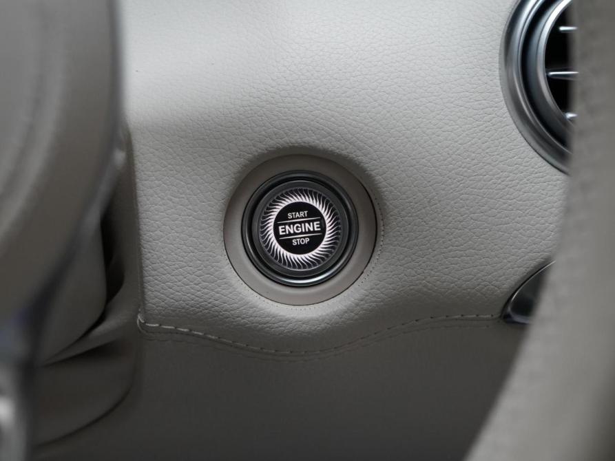 Mercedes-Benz S-Класс VI (W222 C217) Рестайлинг Москва  - изображение 17