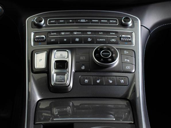 Hyundai Santa Fe IV Рестайлинг с пробегом 2021 года, цена 3 717 000 рублей, 86000 км, внедорожник, Автокод Объявления