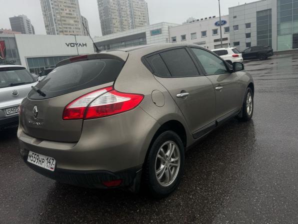 Renault Megane III Рестайлинг с пробегом 2013 года, цена 575 000 рублей, 268000 км, хэтчбек, Автокод Объявления