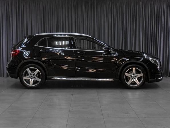 Mercedes-Benz GLA I (X156) Рестайлинг с пробегом 2018 года, цена 2 399 000 рублей, 130687 км, внедорожник, Автокод Объявления